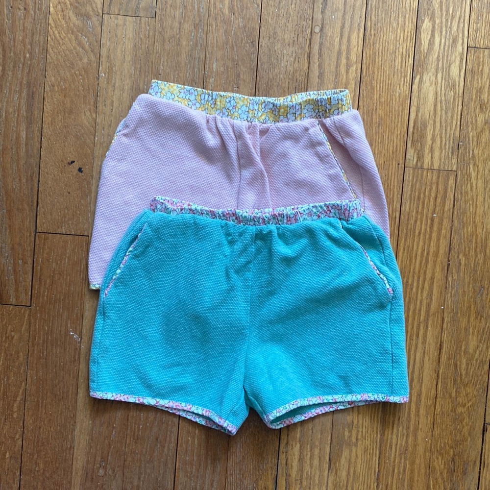 Bisby - Girls waffles short - size 6